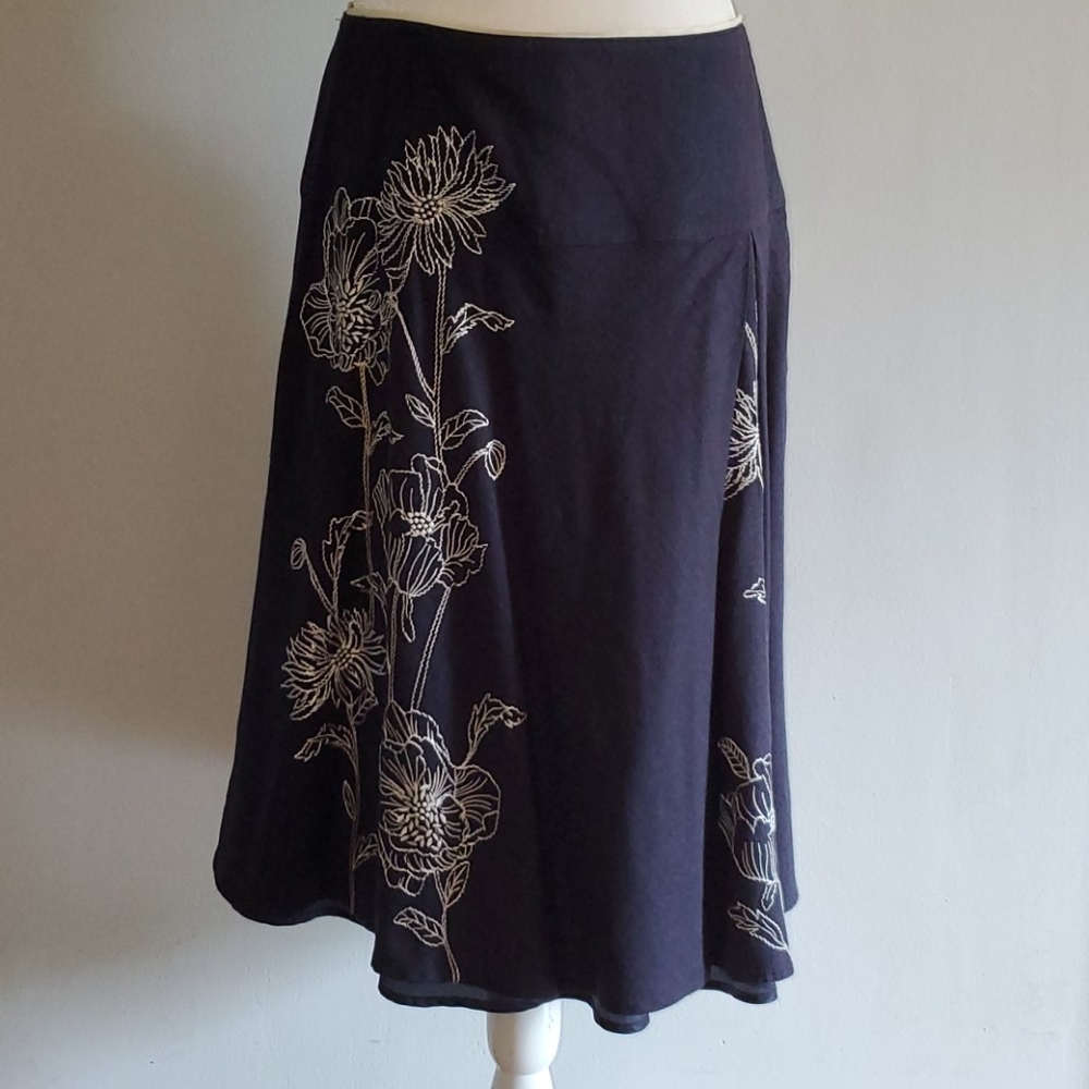 Carole Little Linen Embroidered Skirt